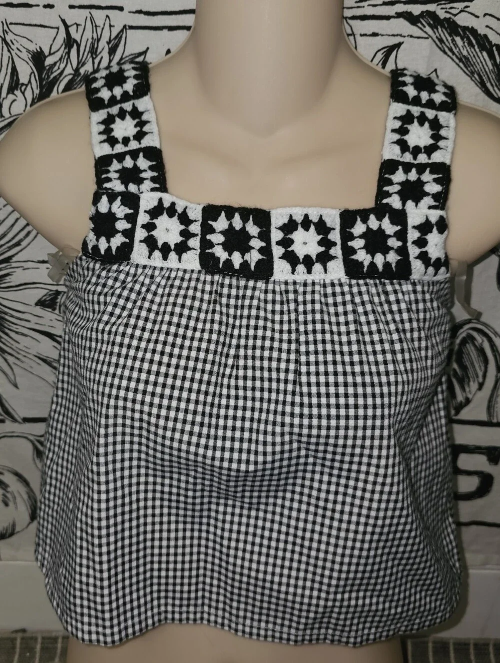 Btween Black & White Check Crochet-Trim Kids Top Sz 8